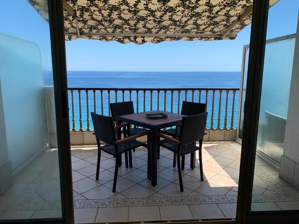 Appartement Front De Mer - Promenade Des Anglais Nice Exteriér fotografie